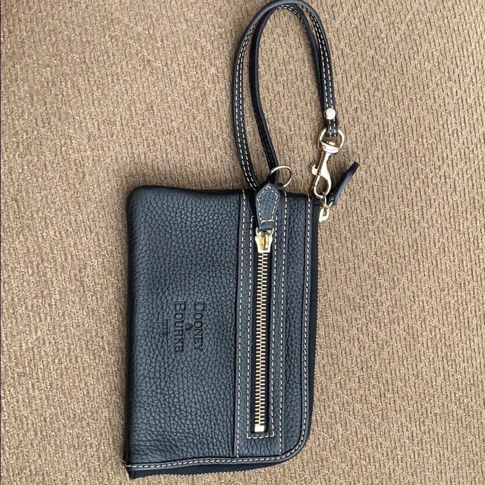 Dooney and bourke